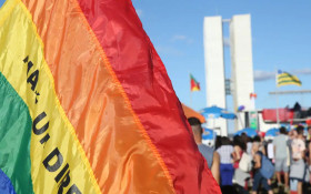 Justi&ccedil;a do DF condena empresa em caso que envolve homofobia