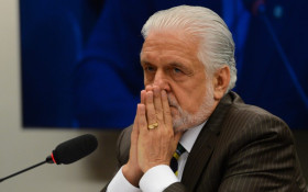 Nas redes, petistas tratam de 'prestigiar' Jaques Wagner
