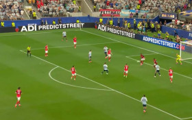 Messi quebra recorde e leva Argentina ao mata-mata