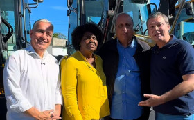 Lindbergh Farias destina novos equipamentos para Pira&iacute;