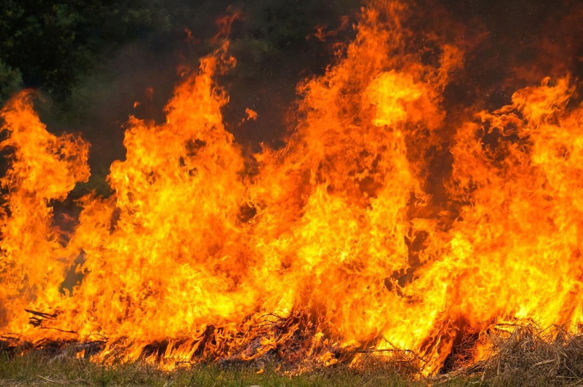GRANDE CAMPINAS | Loja de roupas &eacute; interditada ap&oacute;s inc&ecirc;ndio em Hortol&acirc;ndia