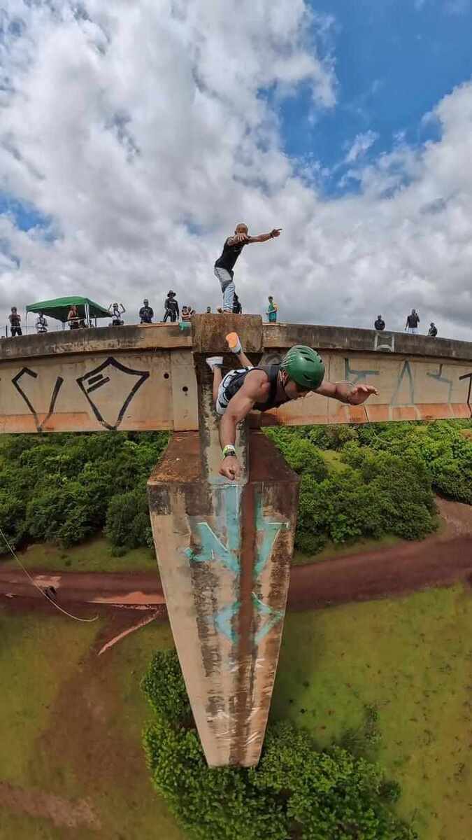 'Rope Jump':entenda a modalidade radical de salto