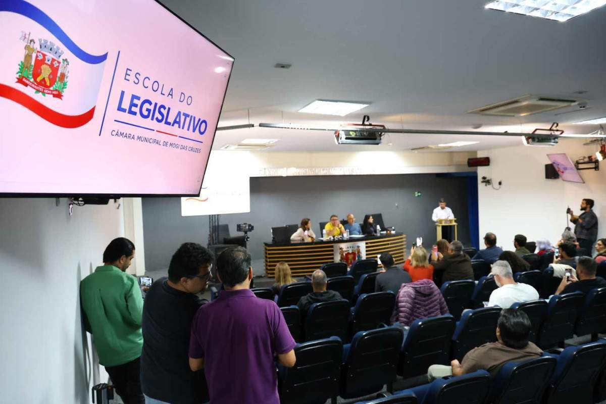 Mogi lan&ccedil;a a Escola do Legislativo