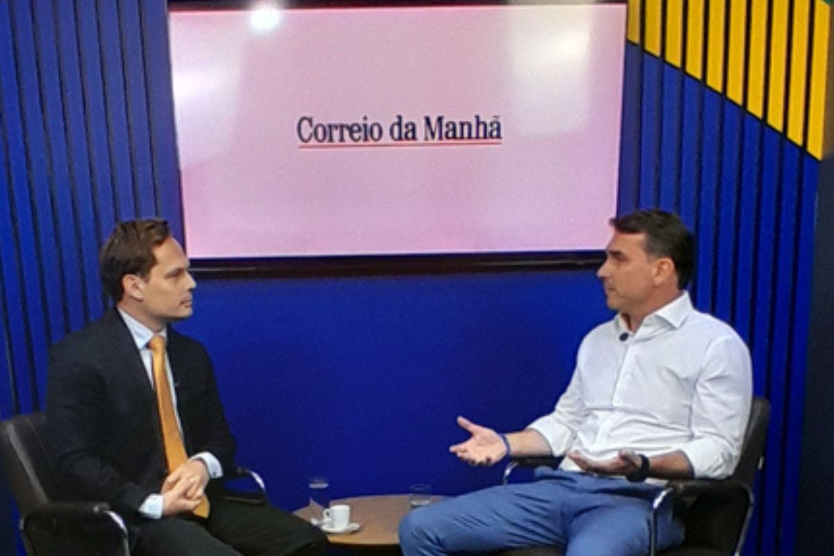 "Trump est&aacute; sendo instru&iacute;do de forma distorcida em rela&ccedil;&atilde;o ao Pix", diz Fl&aacute;vio