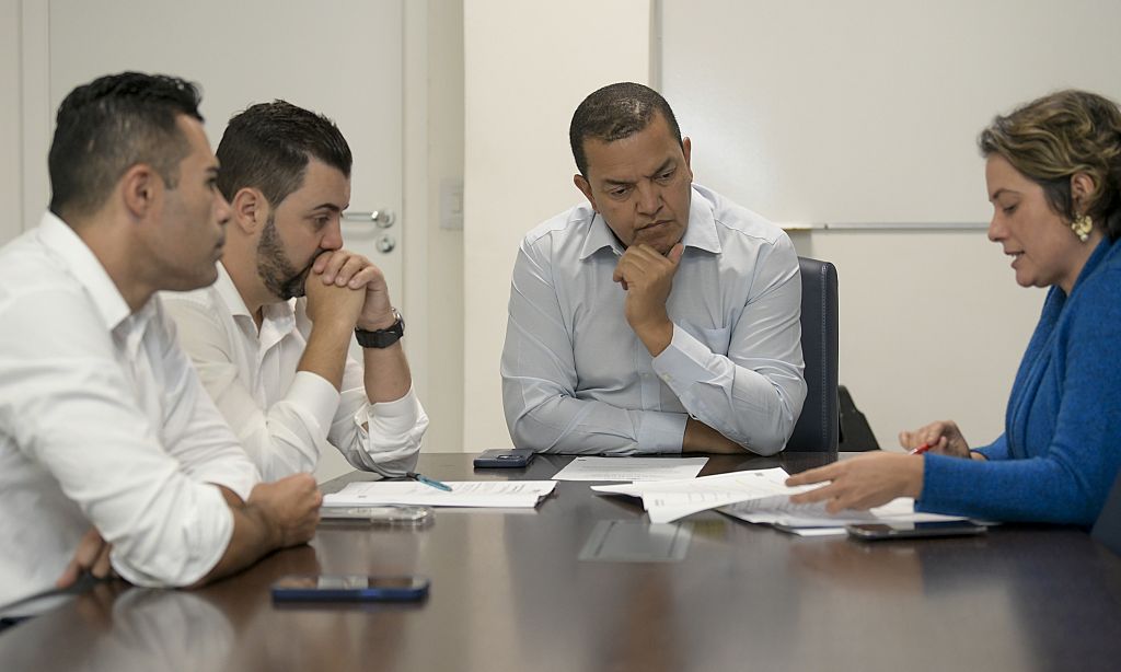 Guarulhos discute projeto sobre direito das pessoas com TEA