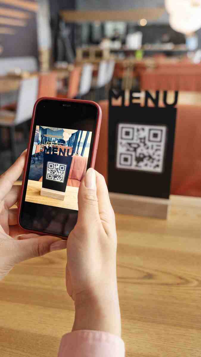 Santa B&aacute;rbara: projeto pro&iacute;be menu exclusivo por QR Code