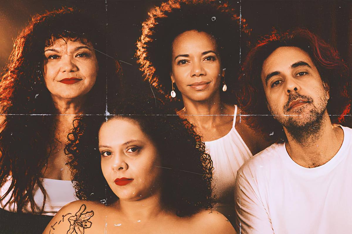 Quarteto homenageia os 50 anos dos Doces B&aacute;rbaros