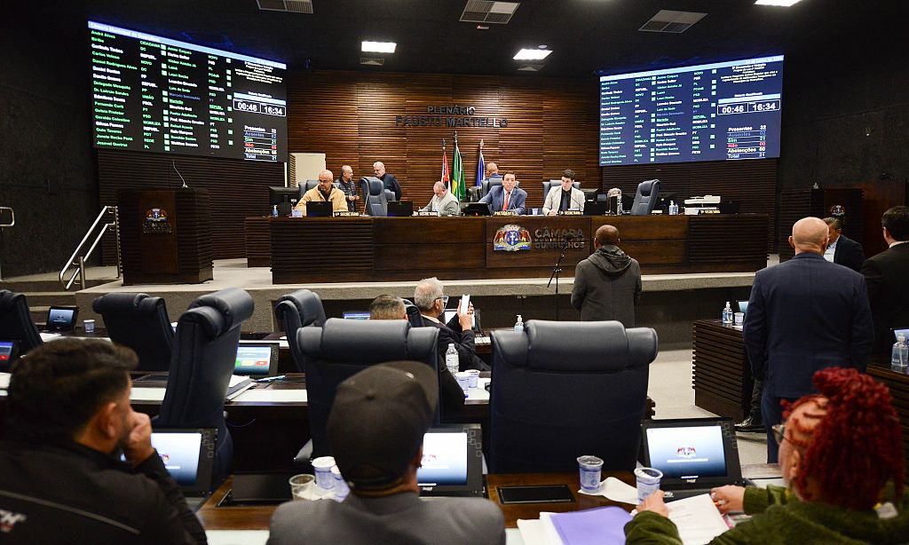 C&acirc;mara de Guarulhos aprova seis Projetos de Lei em definitivo