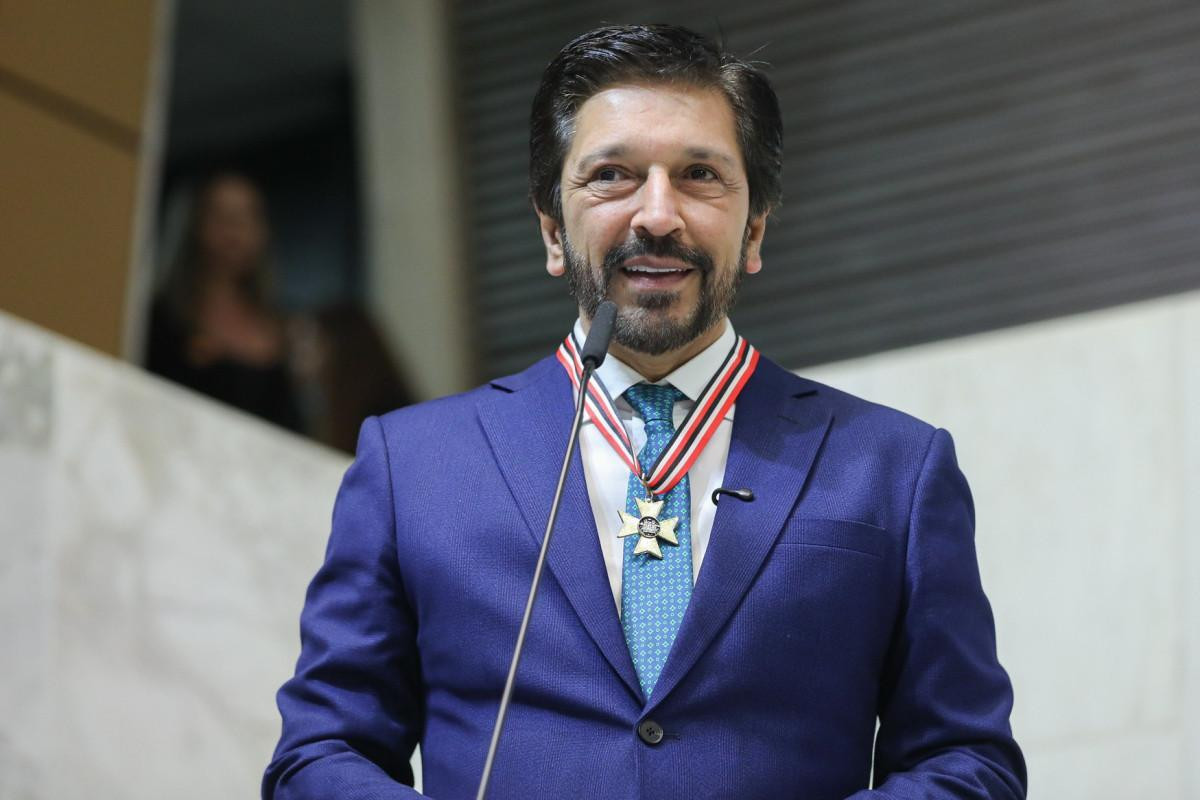 Ricardo Nunes determina interven&ccedil;&atilde;o na Transuni&atilde;o em SP