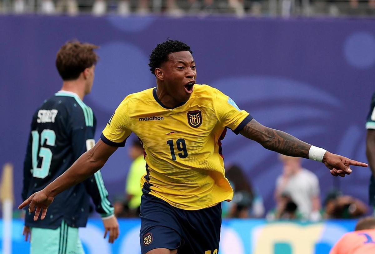 Equador avan&ccedil;a na Copa com virada hist&oacute;rica sobre a Alemanha
