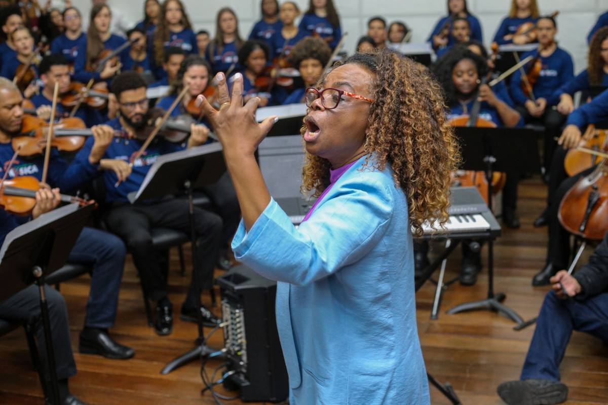 'Cidade da M&uacute;sica' homenageia maestro
