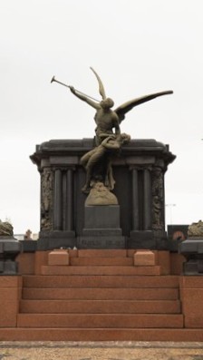 E‑book gratuito resgata arte no Cemit&eacute;rio da Saudade