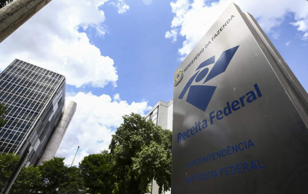 CNPJ de prestadores e produtores rurais &eacute; adiado