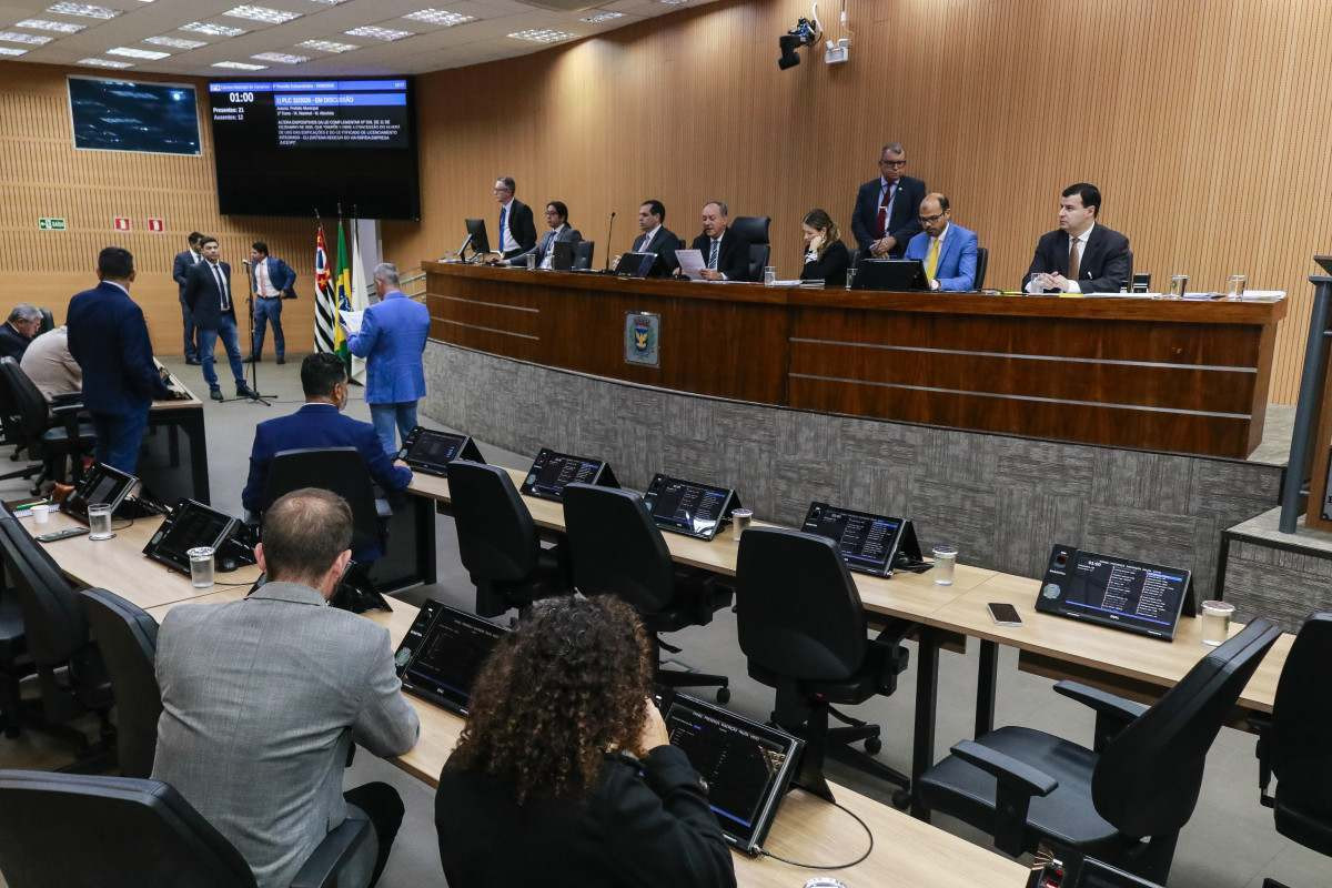 Vereadores de Campinas mudam regras de alvar&aacute; antes do recesso
