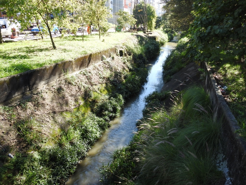 Manuten&ccedil;&atilde;o na drenagem em Santo Andr&eacute;