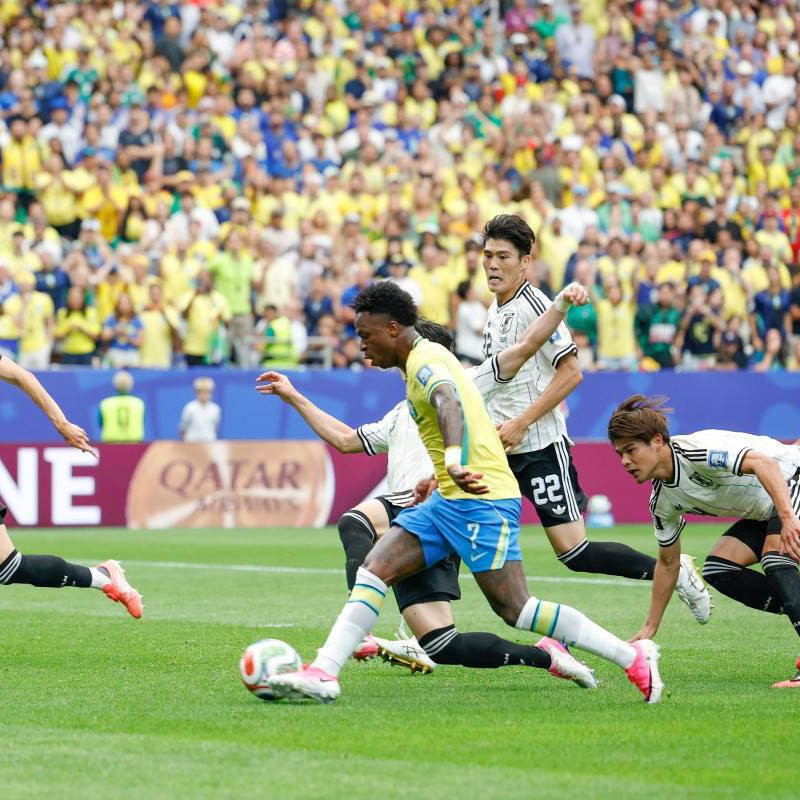 Vini Jr. quase marcou o gol mais bonito da Copa até o momento