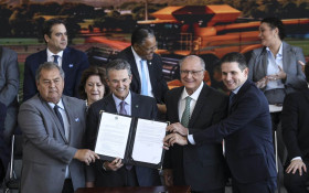 Governo federal lan&ccedil;a Plano Safra 2026/2027 de R$ 525,1 bilh&otilde;es