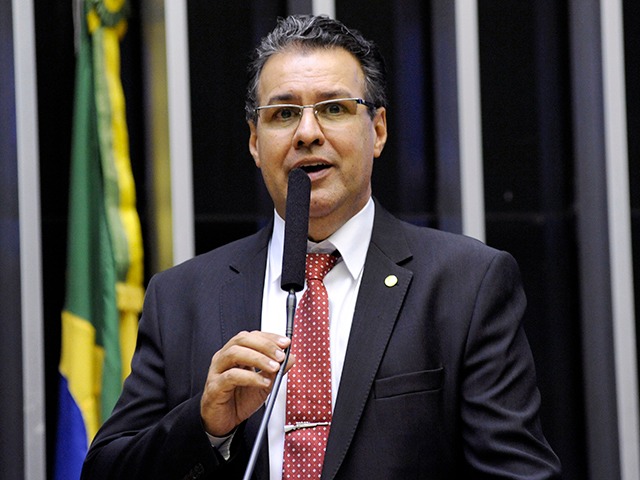 Projeto de Lei exige transpar&ecirc;ncia nas posi&ccedil;&otilde;es dos partidos
