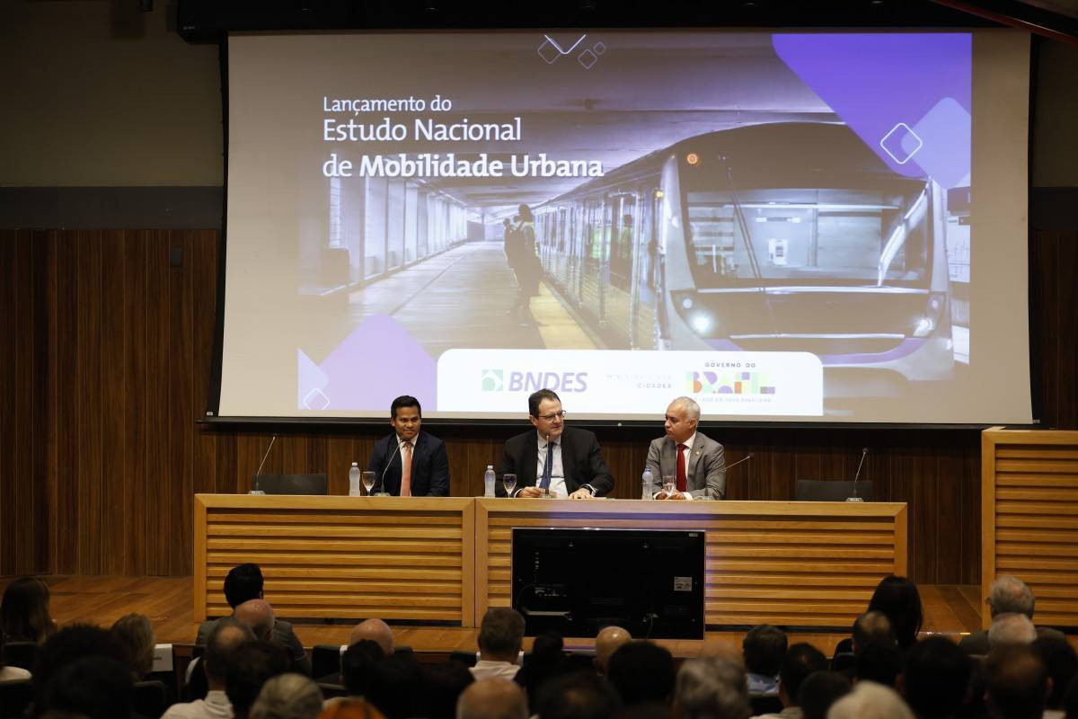 BNDES: 187 projetos em prol do transporte p&uacute;blico