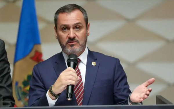 San&ccedil;&atilde;o dos EUA favoreceu fuga de empres&aacute;rio, diz diretor-geral da PF