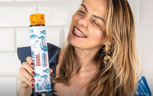 NOT&Iacute;CIAS DA COZINHA: Sushi pra comer no tubo