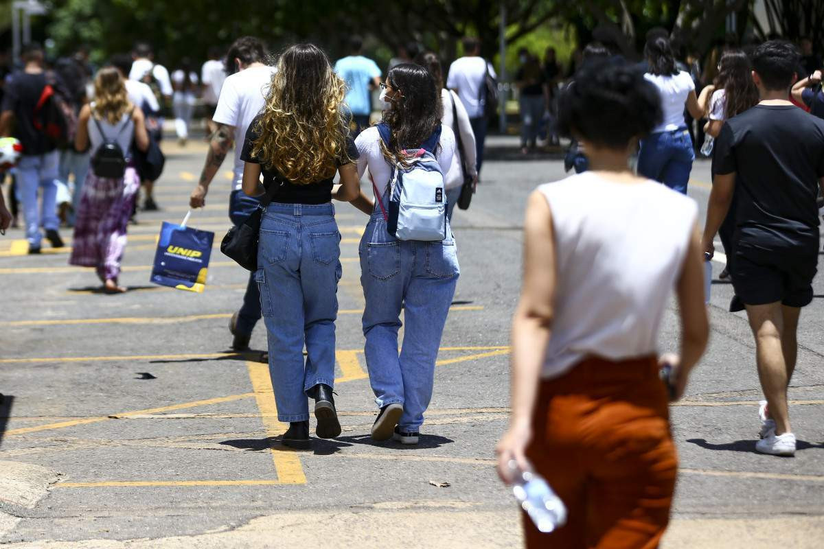 Enem 2026 tem mais de 5 milh&otilde;es de inscritos