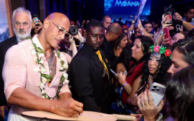 Dwayne Johnson encanta o Rio de Janeiro com evento de 'Moana' na Ilha Fiscal