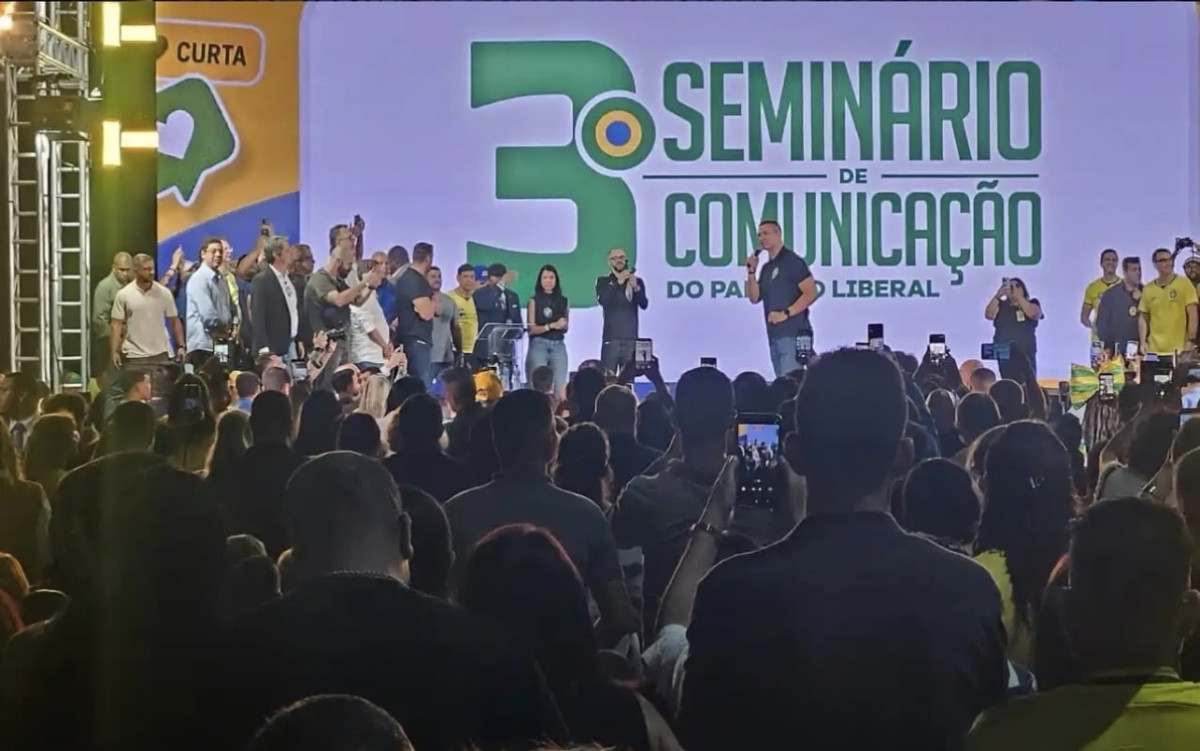 PL frusta classe pol&iacute;tica ao adiar o nome do candidato ao Senado