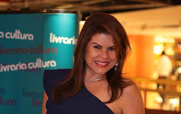 BRASILIANAS | 'Ind&uacute;stria do DF tem potencial para avan&ccedil;ar', avalia Janine Brito