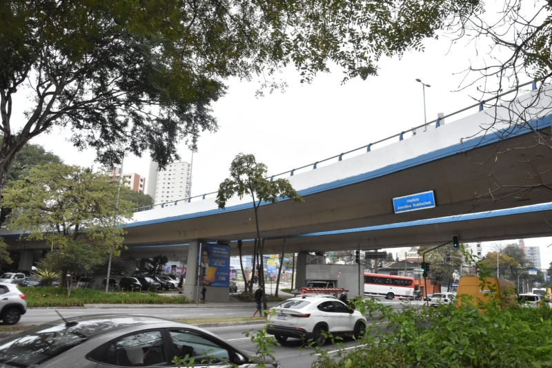 Obras em viadutos de Santo Andr&eacute;