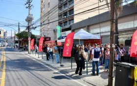 Projeto "O Povo Pergunta" ouve moradores no M&eacute;ier