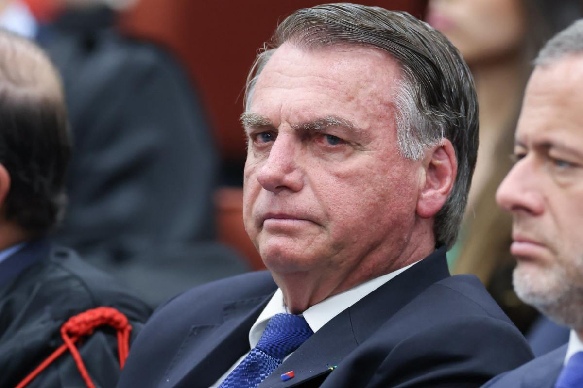 PF diz a Moraes que j&aacute; guardava duas armas de Bolsonaro desde 2023