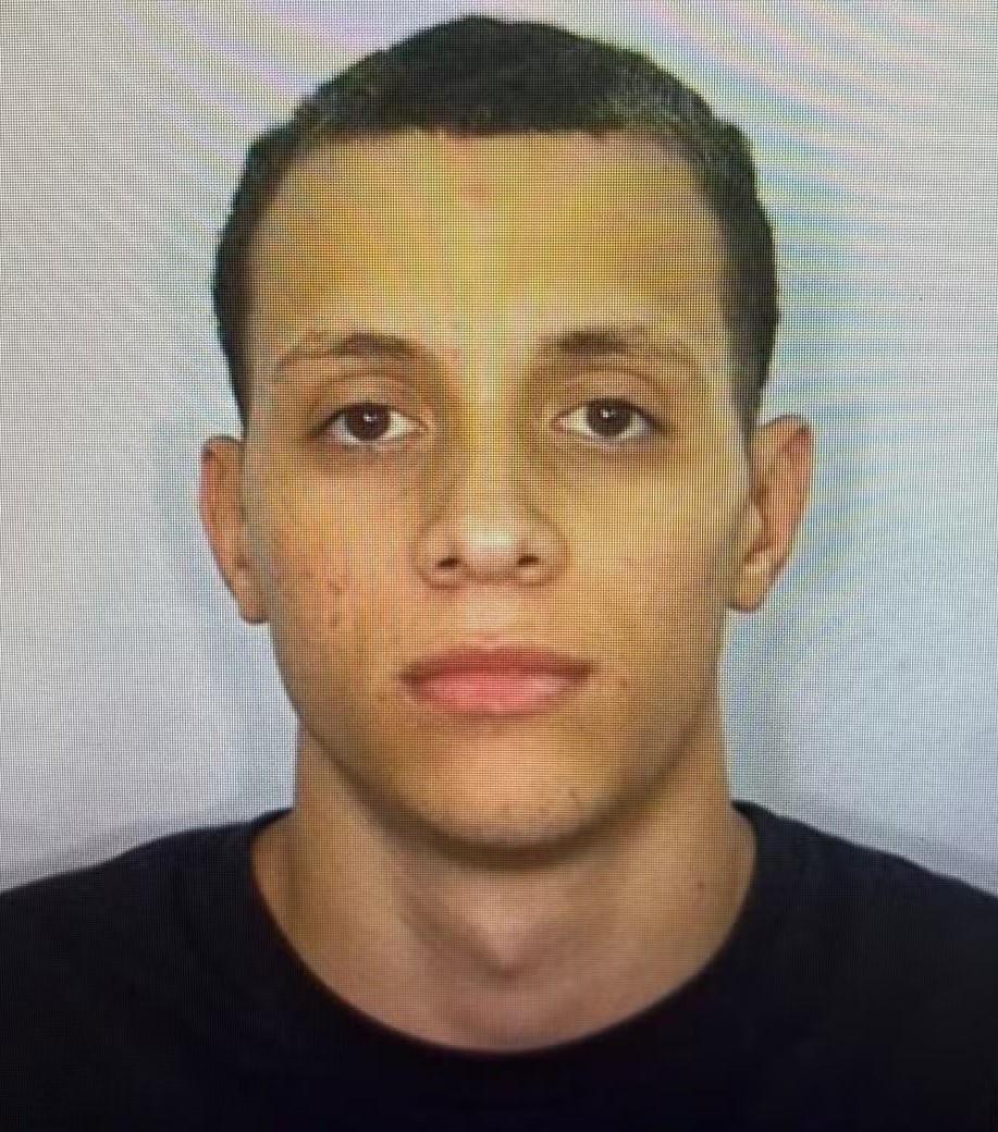 Pol&iacute;cia procura foragido por estupro coletivo em Botafogo