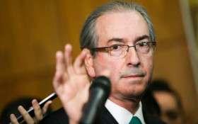 Dino bloqueia R$ 6 milh&otilde;es de Cunha por indica&ccedil;&atilde;o de emendas sem mandato
