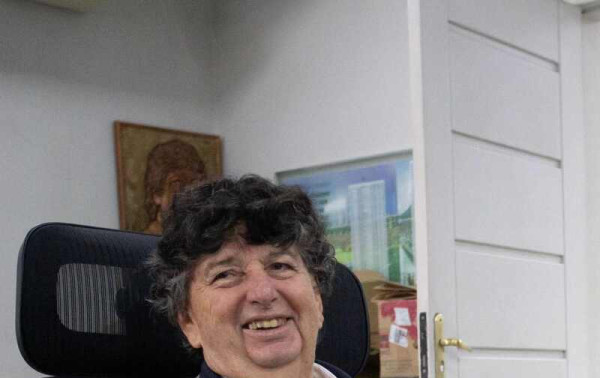 Hora de descansar? C&acirc;mara de VR decide sobre f&eacute;rias do prefeito Neto