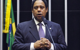 Orlando Silva pede investiga&ccedil;&atilde;o no MP Eleitoral contra Fl&aacute;vio Bolsonaro
