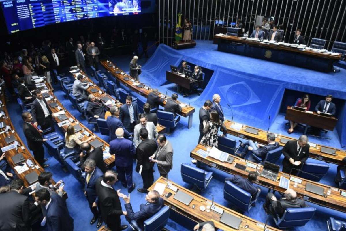 Elei&ccedil;&otilde;es re&uacute;nem 458 candidatos a deputado federal no RS