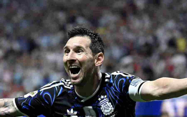 FIFA avalia puni&ccedil;&otilde;es &agrave; Argentina por faixa