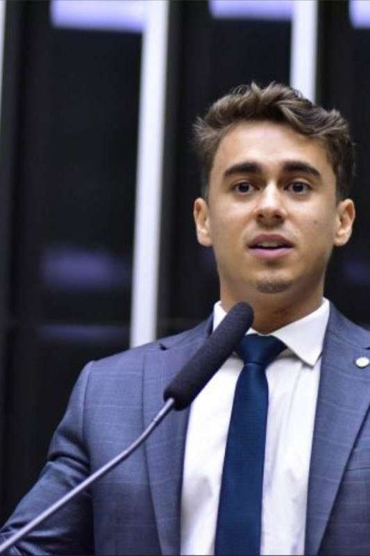 Nikolas pede pris&atilde;o preventiva de Alexandre de Moraes