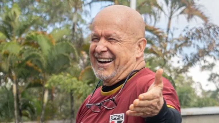 S&atilde;o Paulo vota e expulsa Ded&eacute; do quadro de associados