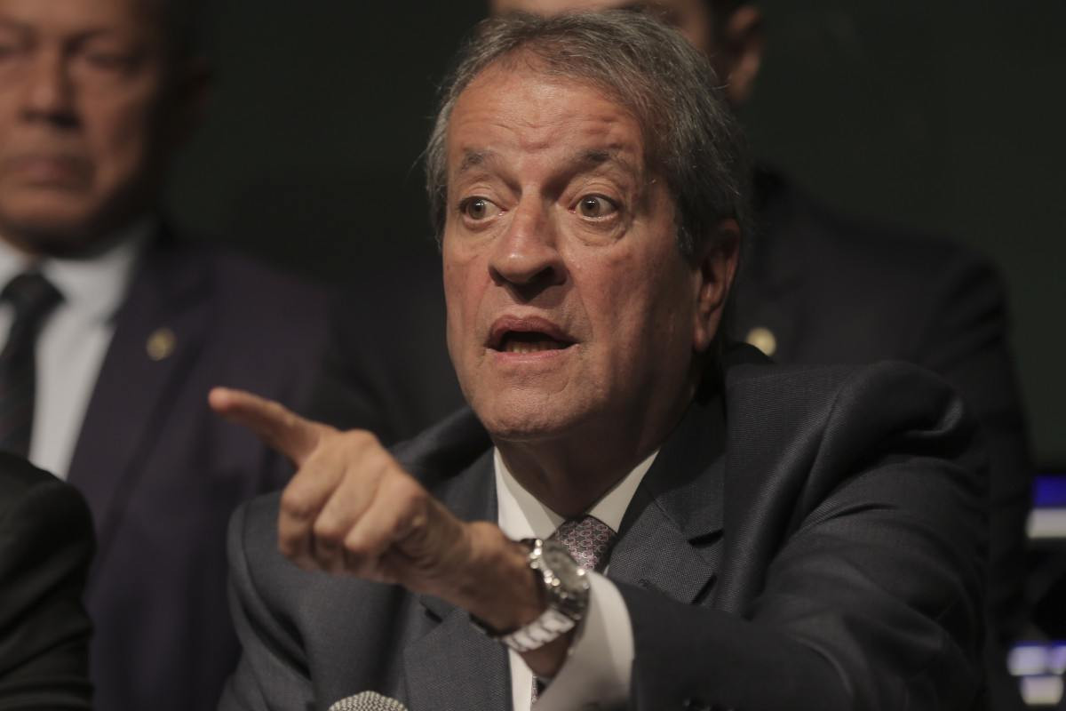 Valdemar tenta separar articula&ccedil;&atilde;o pol&iacute;tica de gest&atilde;o de emendas