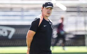 Corinthians mira no jogo contra Remo com d&uacute;vidas na escala&ccedil;&atilde;o