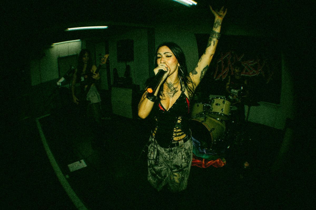 Educa&ccedil;&atilde;o punk: coletivo R.U.A. Crew faz edi&ccedil;&atilde;o gratuita em escola de V. Redonda