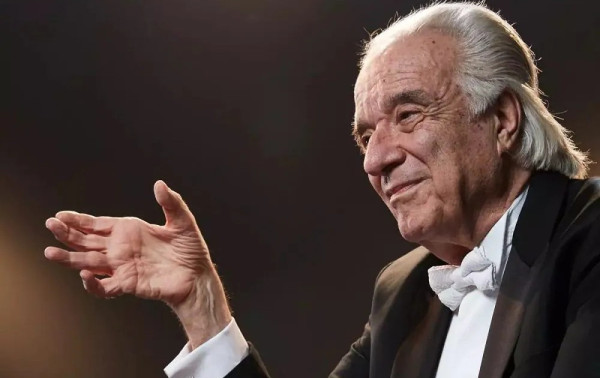 Jo&atilde;o Carlos Martins realiza concerto gratuito em Teres&oacute;polis no domingo