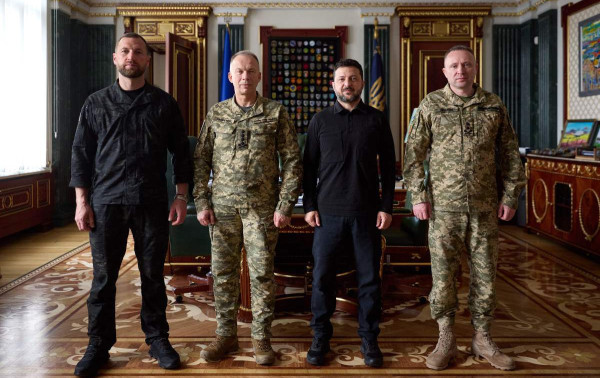 Novo chefe militar da Ucr&acirc;nia promete mais ataques