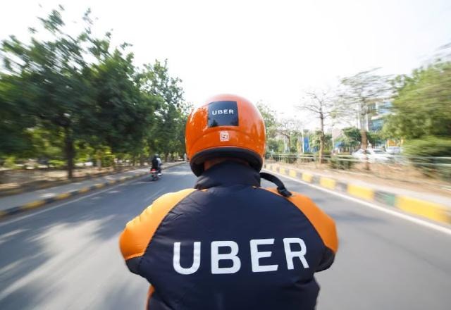 Justi&ccedil;a manda Prefeitura credenciar Uber Moto em at&eacute; 48 horas