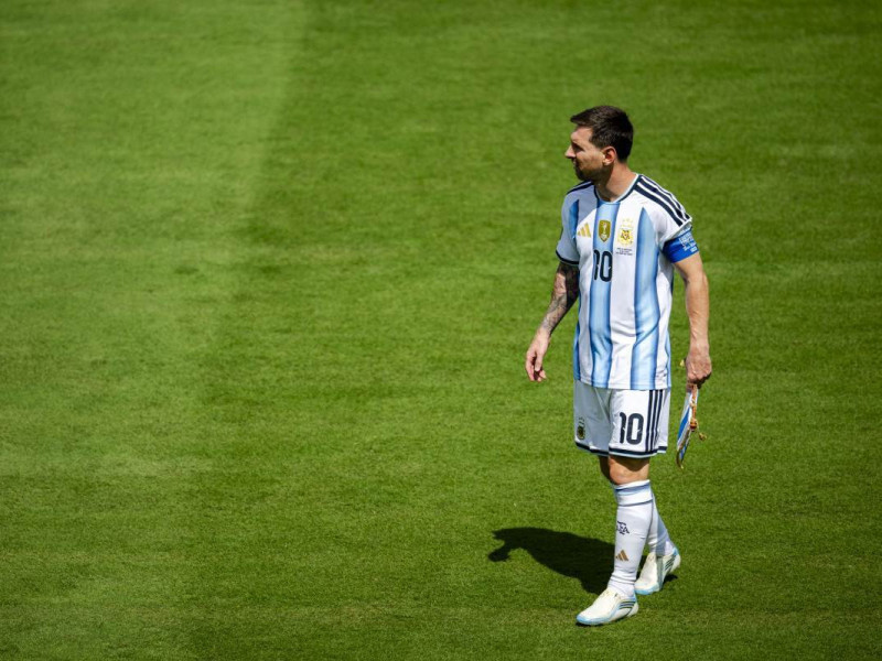  Lionel Messi anuncia aposentadoria da sele&ccedil;&atilde;o argentina