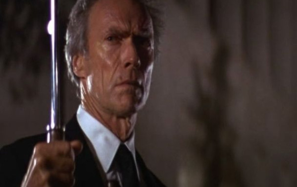 Madrugada de poder com Clint Eastwood na Globo