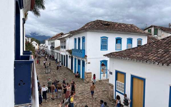 Paraty cumpre determina&ccedil;&atilde;o judicial sobre vagas no Centro
