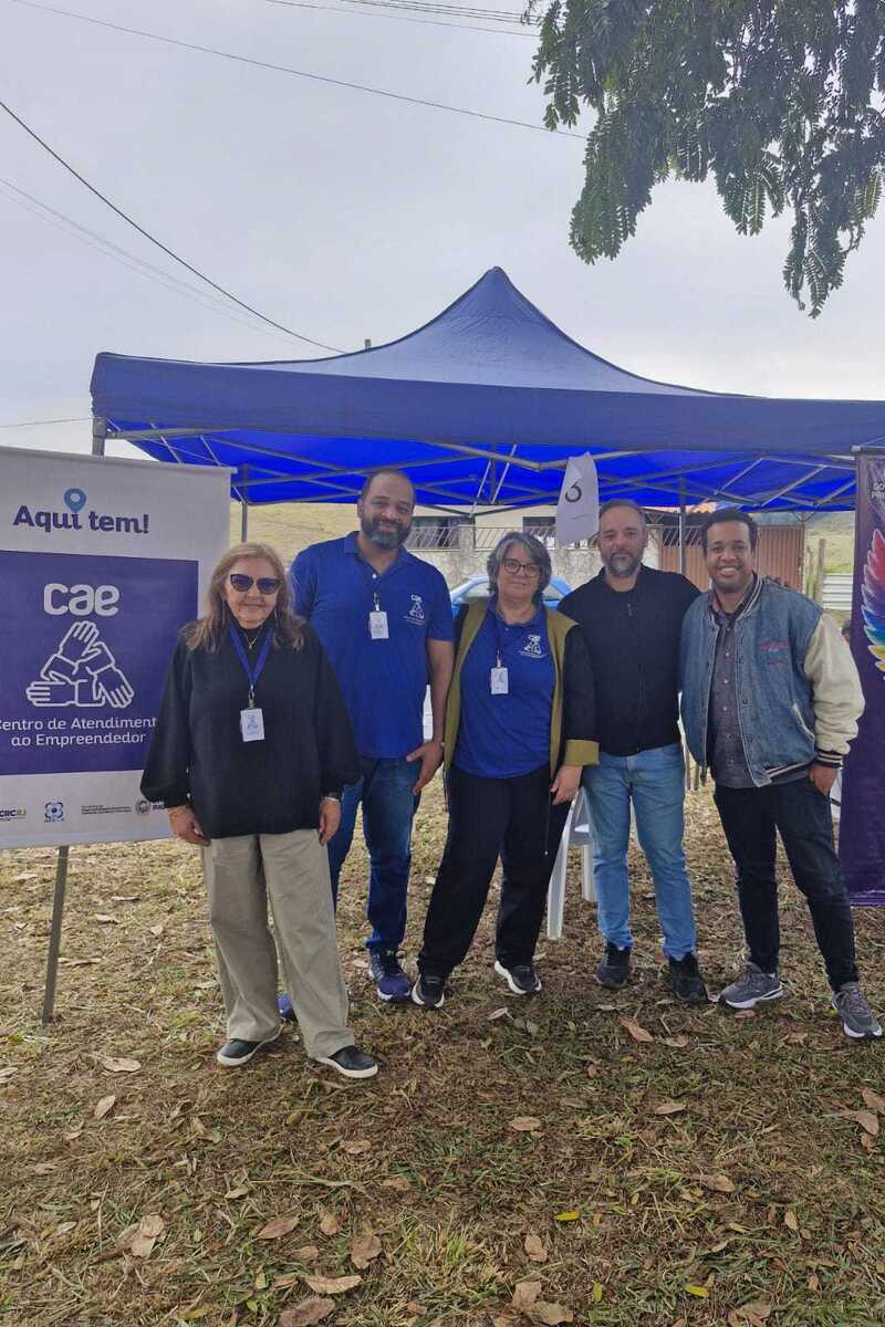 Pra&ccedil;a Arco‑&Iacute;ris recebe Secretaria Itinerante